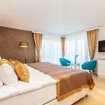 Roko Villa Malinska